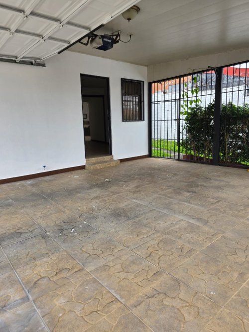 Se Vende Casa En Heredia Santa Lucía de Bárva